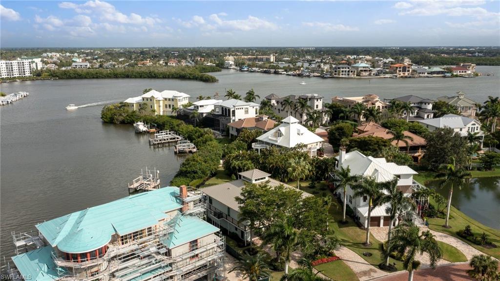 SOUTHPORT ON THE BAY - Residential