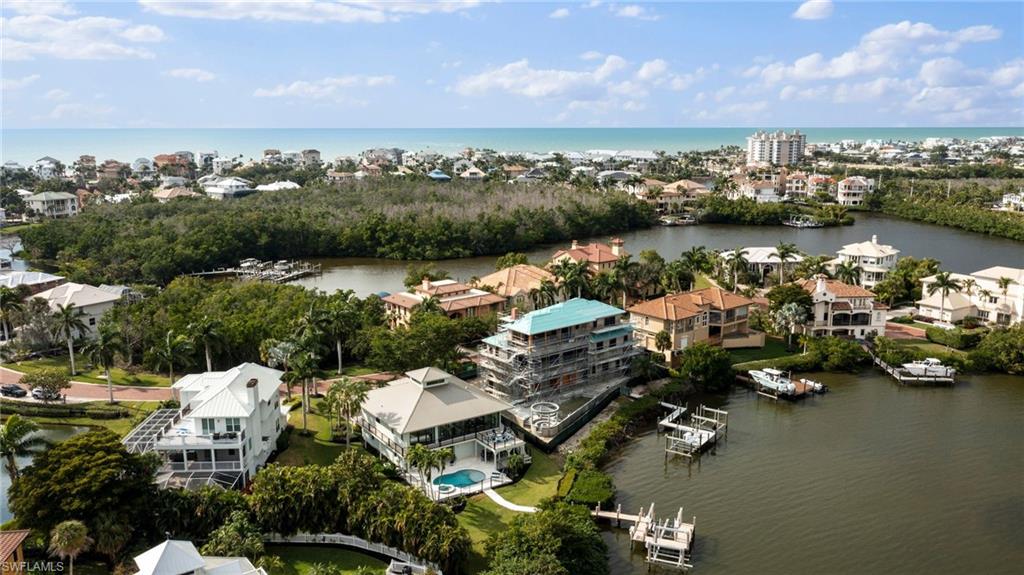 SOUTHPORT ON THE BAY - Residential