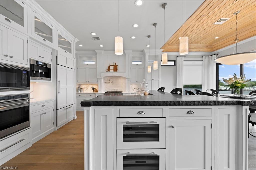 SOUTHPORT ON THE BAY - Residential