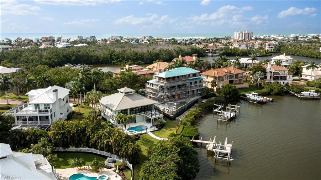 SOUTHPORT ON THE BAY - Residential