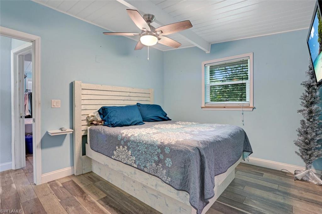 IMPERIAL SHORES - Residential