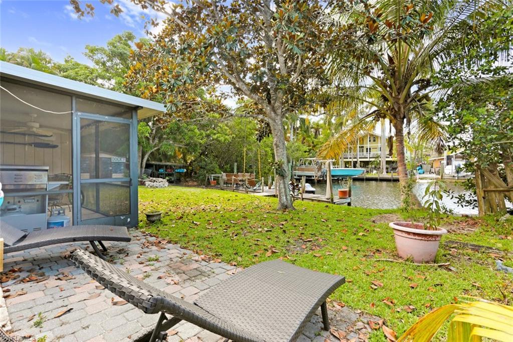 IMPERIAL SHORES - Residential