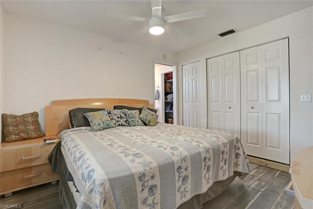 IMPERIAL SHORES - Residential