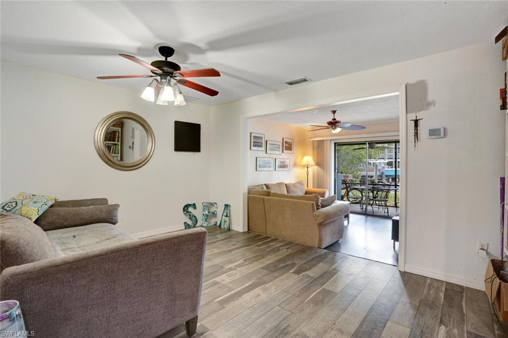 IMPERIAL SHORES - Residential