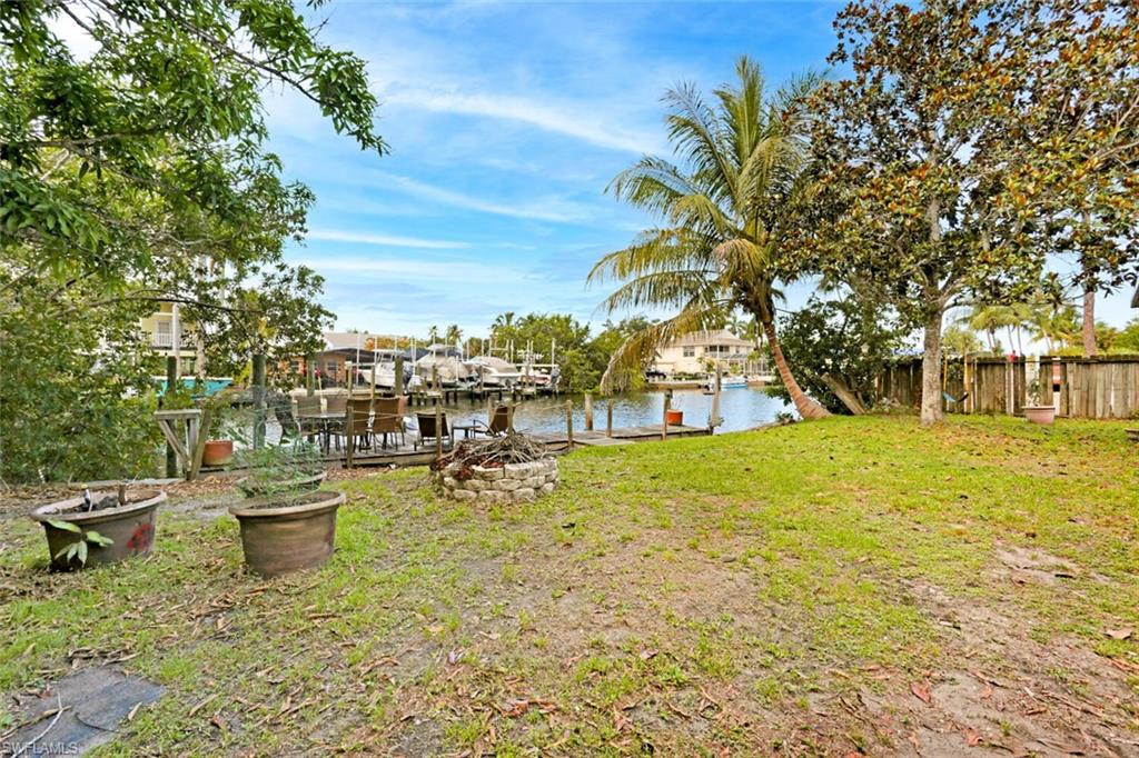 IMPERIAL SHORES - Residential