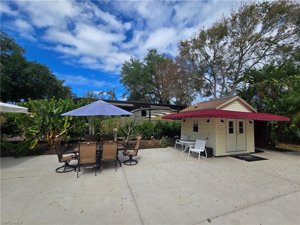 PELICAN LAKE RV RESORT - Land