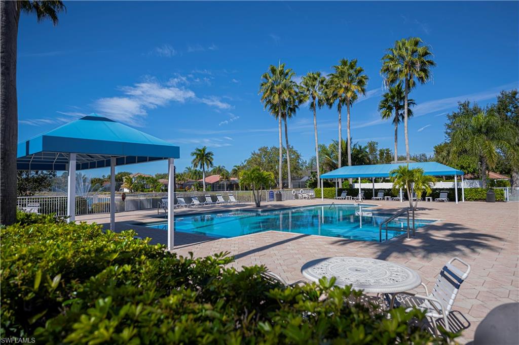 INDIGO LAKES - Residential