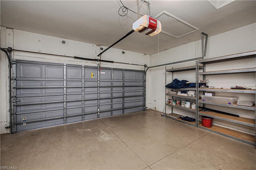 INDIGO LAKES - Residential