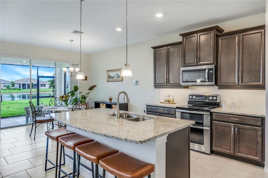 STONEWATER - Residential Lease