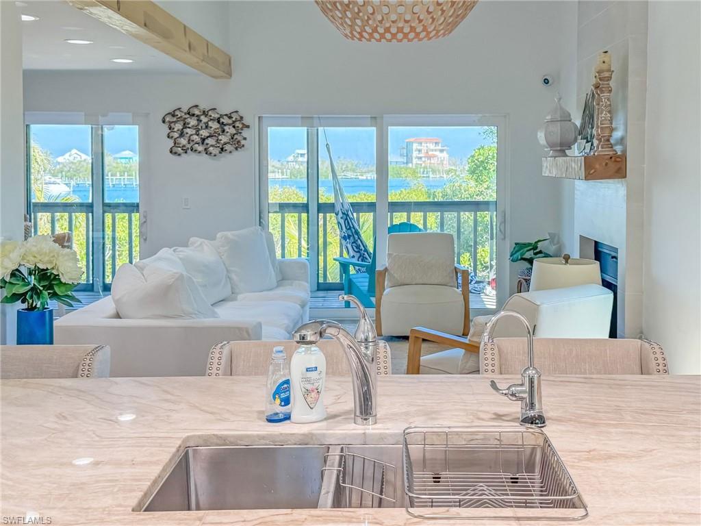 SAFETY HARBOR CLUB - Residential