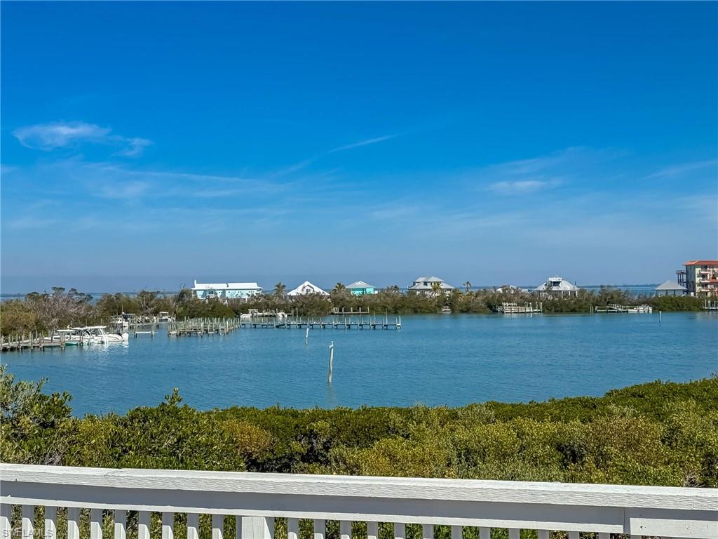 SAFETY HARBOR CLUB - Residential