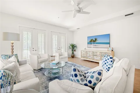 2847 Tiburon Blvd E Unit 102, Naples, FL 34109 - #: 225036072