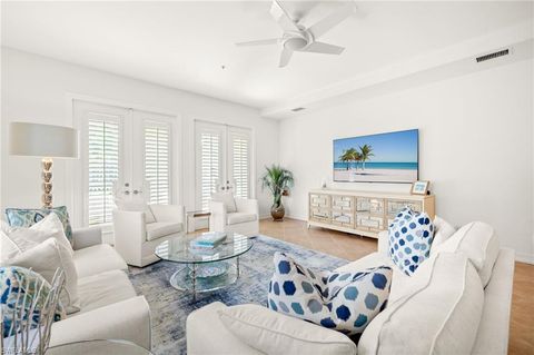 2847 Tiburon BLVD E 102 NAPLES FL 34109