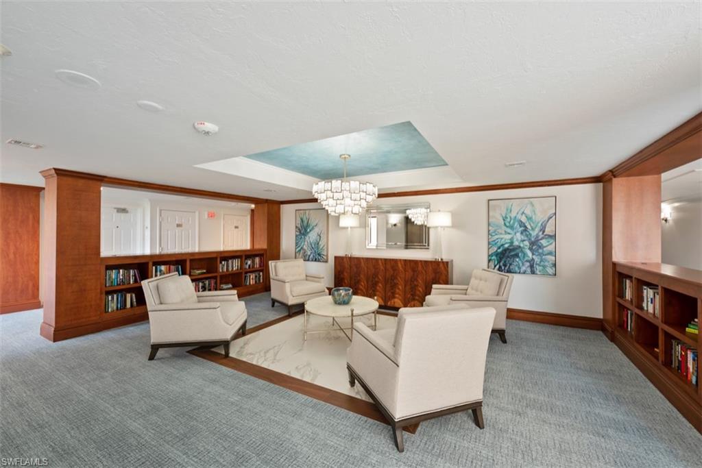 DORCHESTER - Residential