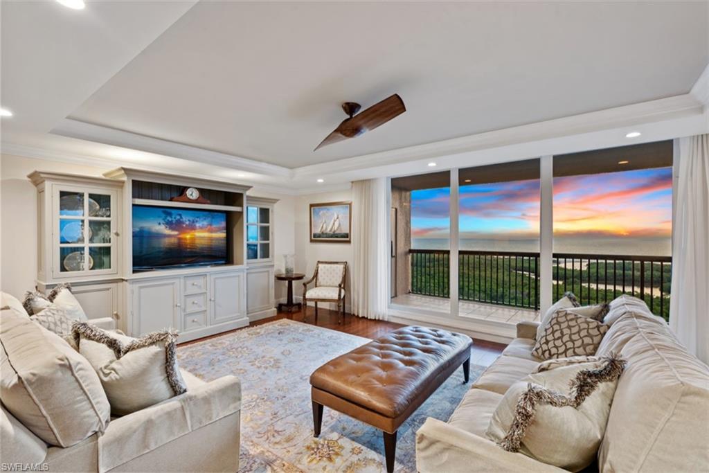 DORCHESTER - Residential