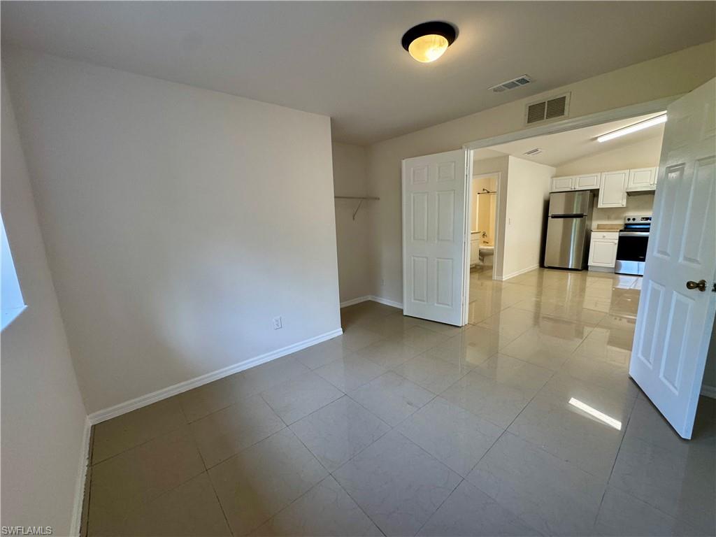 LITTLE HARLEM PARK SUBD - Residential Lease