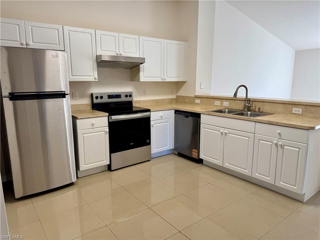 LITTLE HARLEM PARK SUBD - Residential Lease