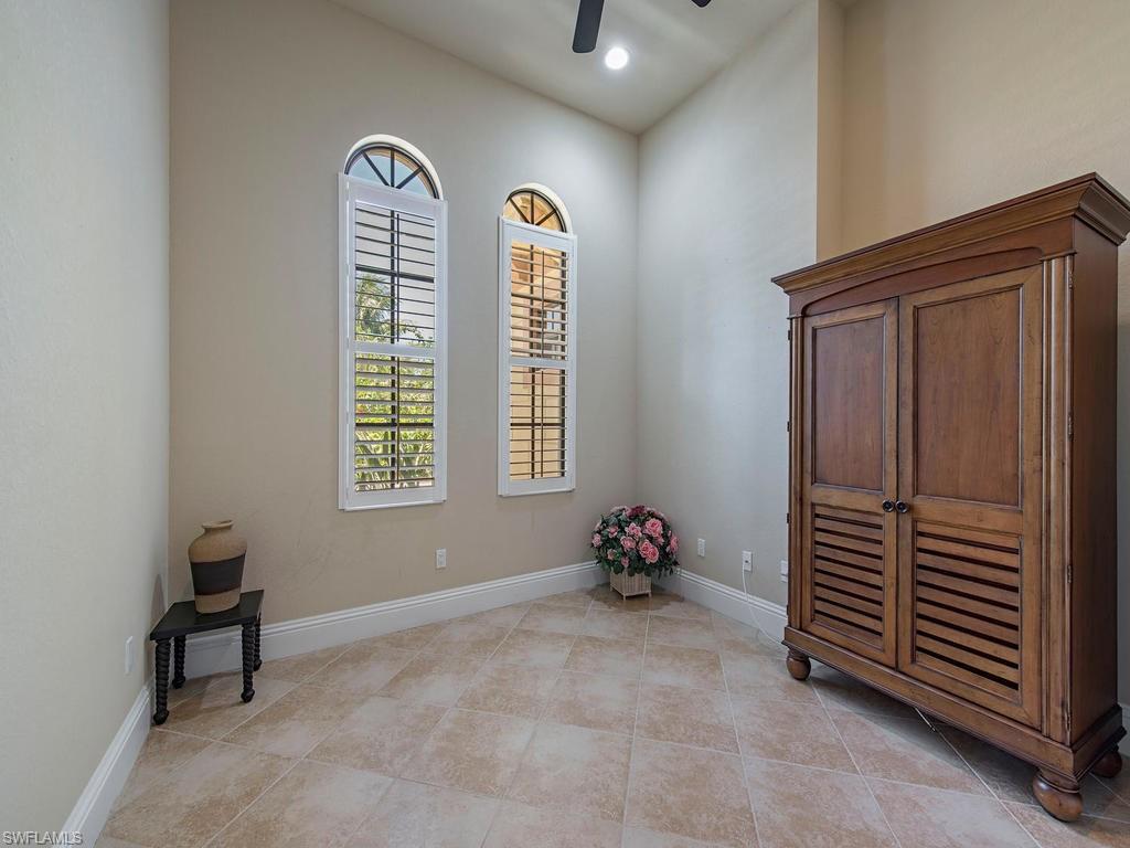 BRIARWOOD - Residential