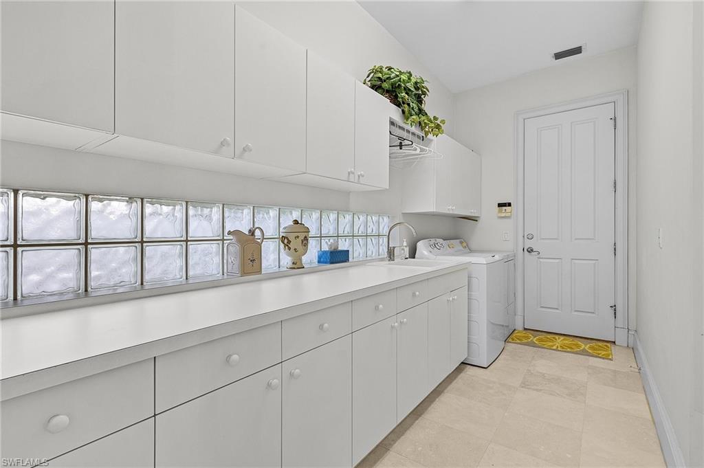 ST ANDREWS - Residential