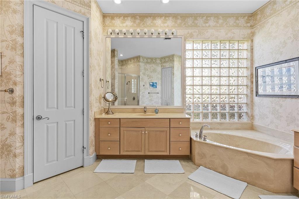 ST ANDREWS - Residential