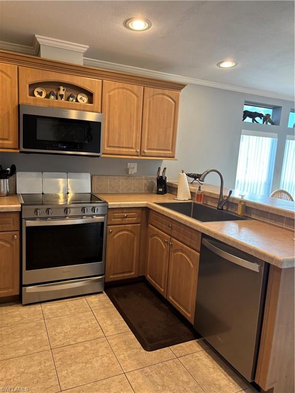 ENCHANTING SHORES - Residential