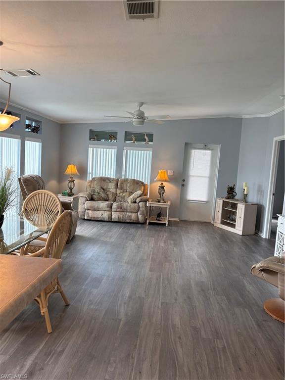 ENCHANTING SHORES - Residential