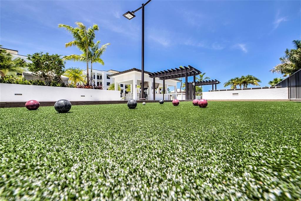 ELEVEN ELEVEN CENTRAL - Residential