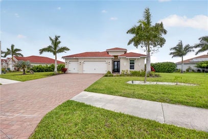 18698 Royal Hammock BLVD NAPLES FL 34114