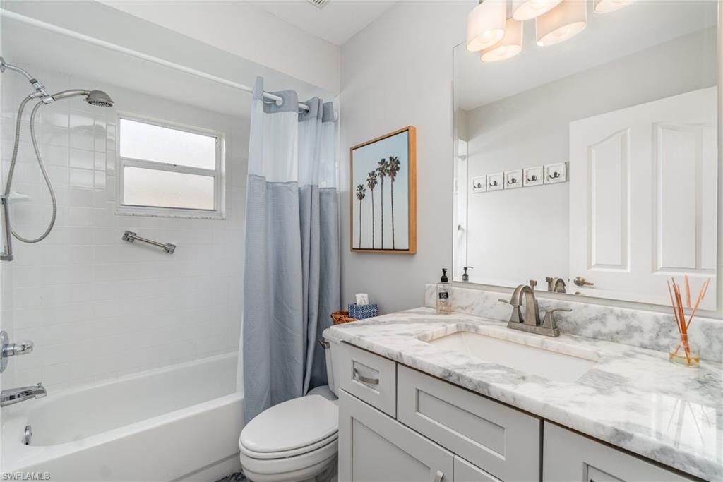 SABAL SPRINGS GOLF AND RACQUET CLUB - Residential