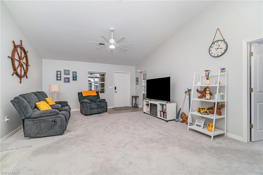 SABAL SPRINGS GOLF AND RACQUET CLUB - Residential