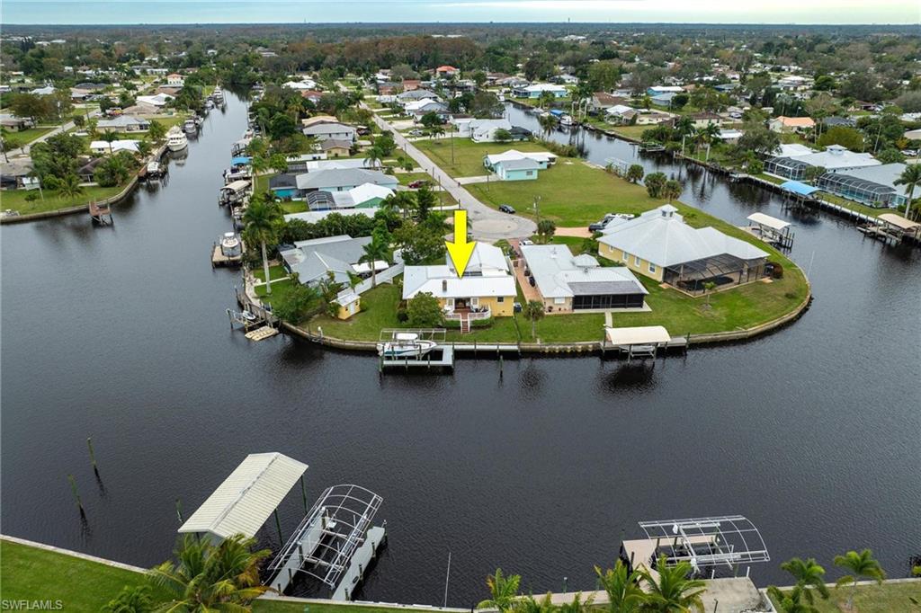 FORT MYERS SHORES - Residential