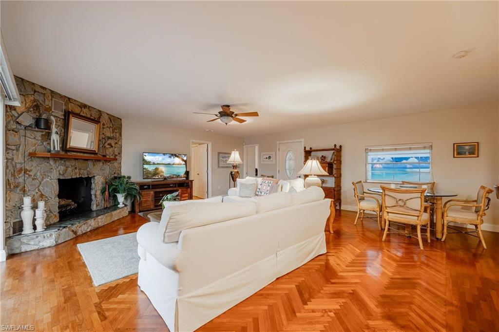 FORT MYERS SHORES - Residential