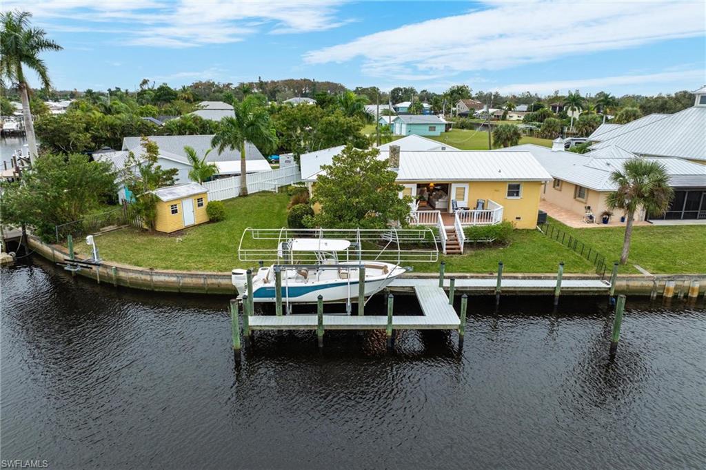 FORT MYERS SHORES - Residential