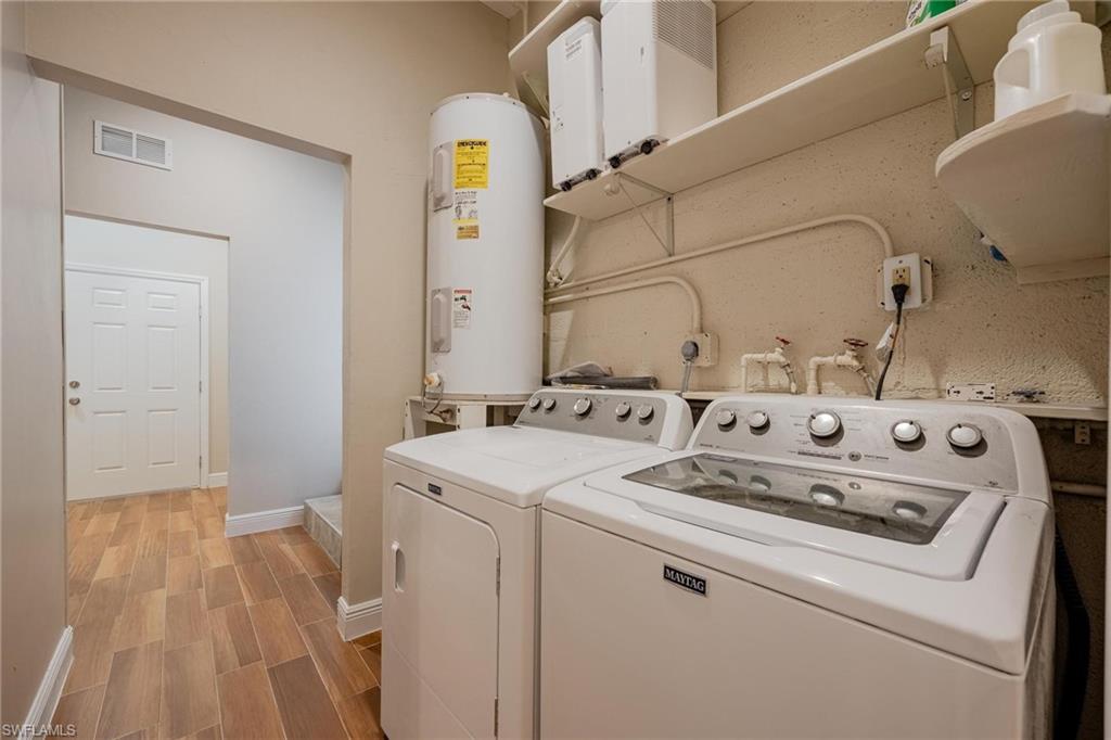 FORT MYERS SHORES - Residential