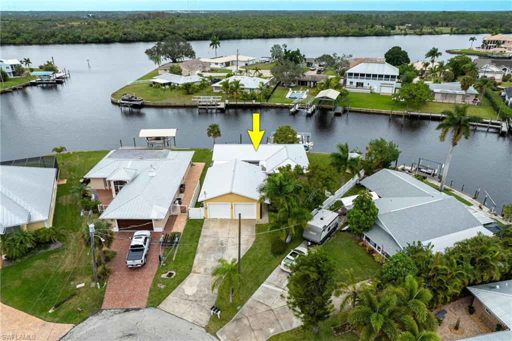 FORT MYERS SHORES - Residential