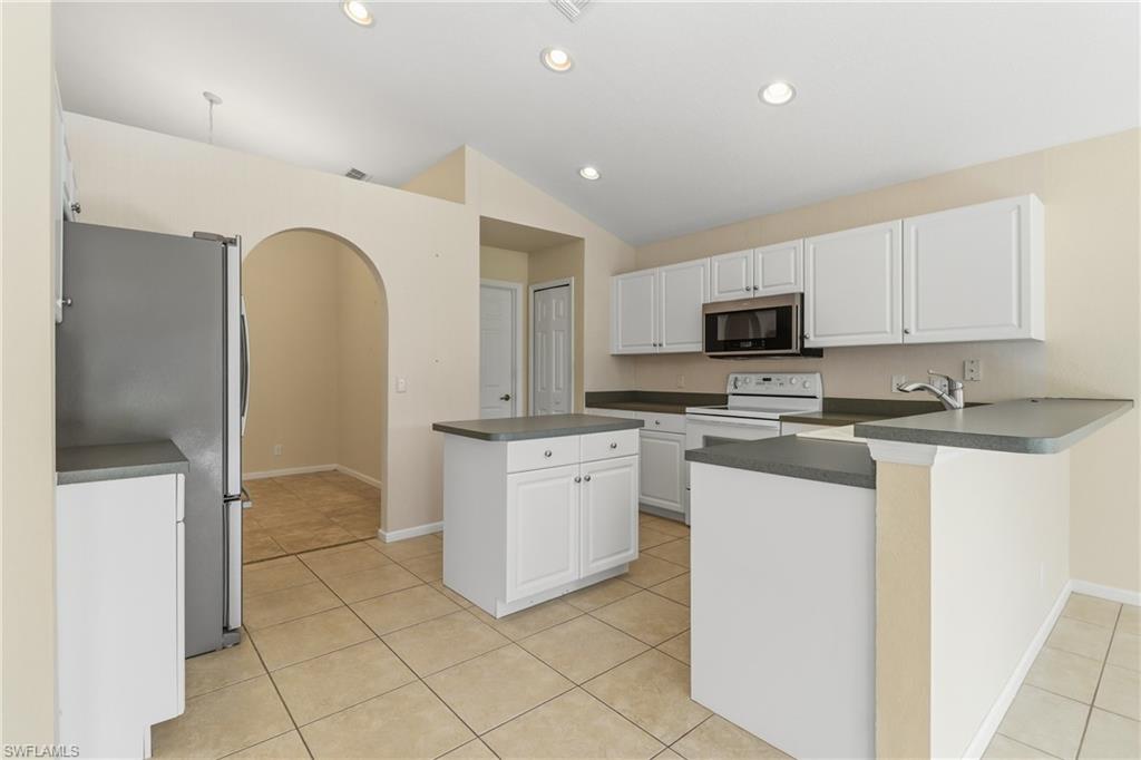 FOREST RIDGE SHORES - Residential