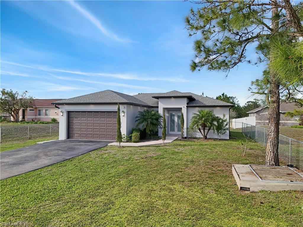 GOLDEN GATE ESTATES - Residential