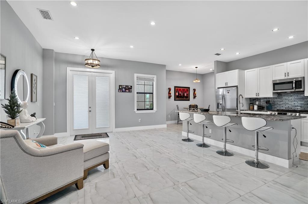 GOLDEN GATE ESTATES - Residential