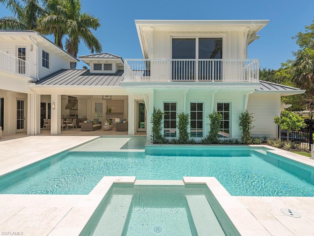 OLDE NAPLES - Residential