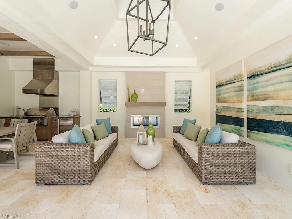 OLDE NAPLES - Residential