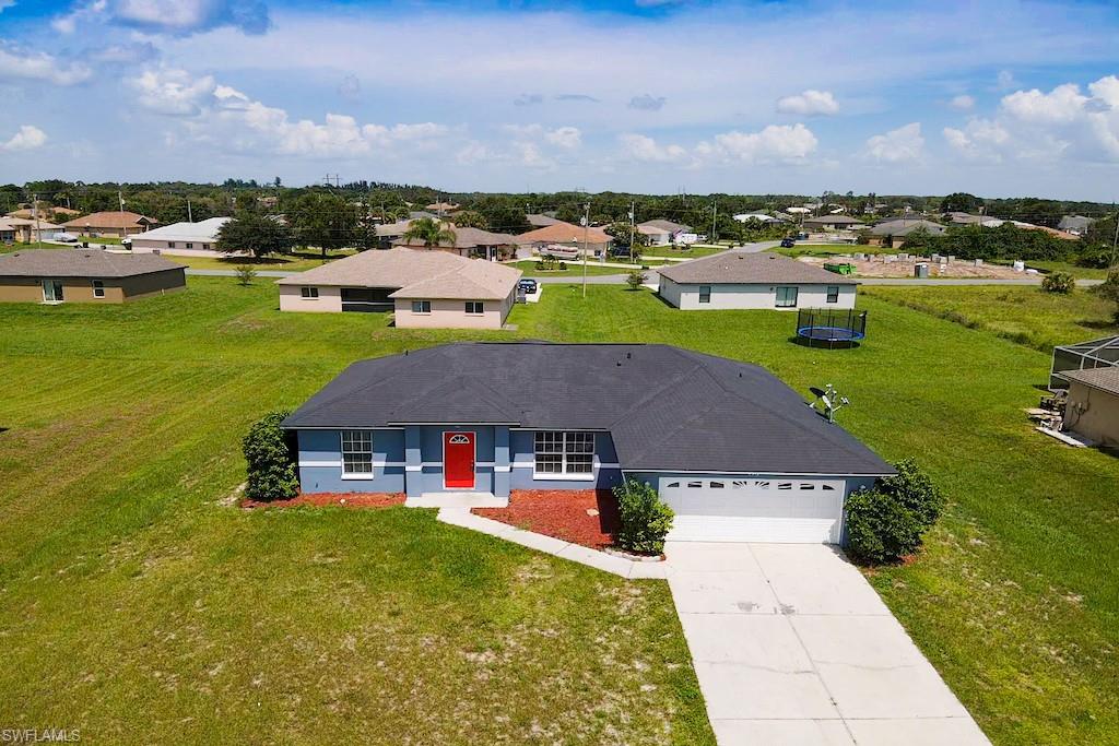 MIRROR LAKES - Residential