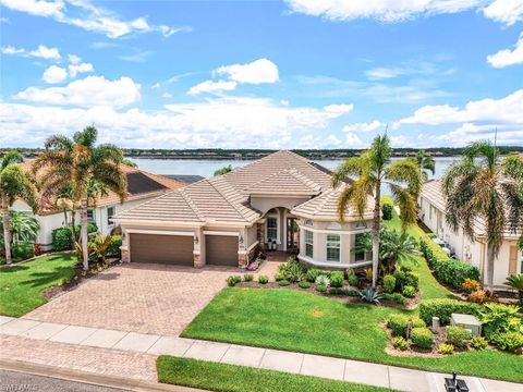 A home in NAPLES