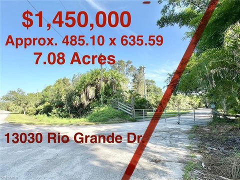 13030 Rio Grande DR BONITA SPRINGS FL 34135