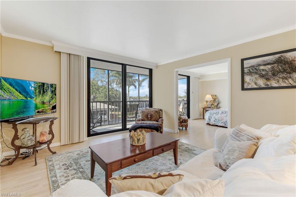 SCHOONER BAY - Residential