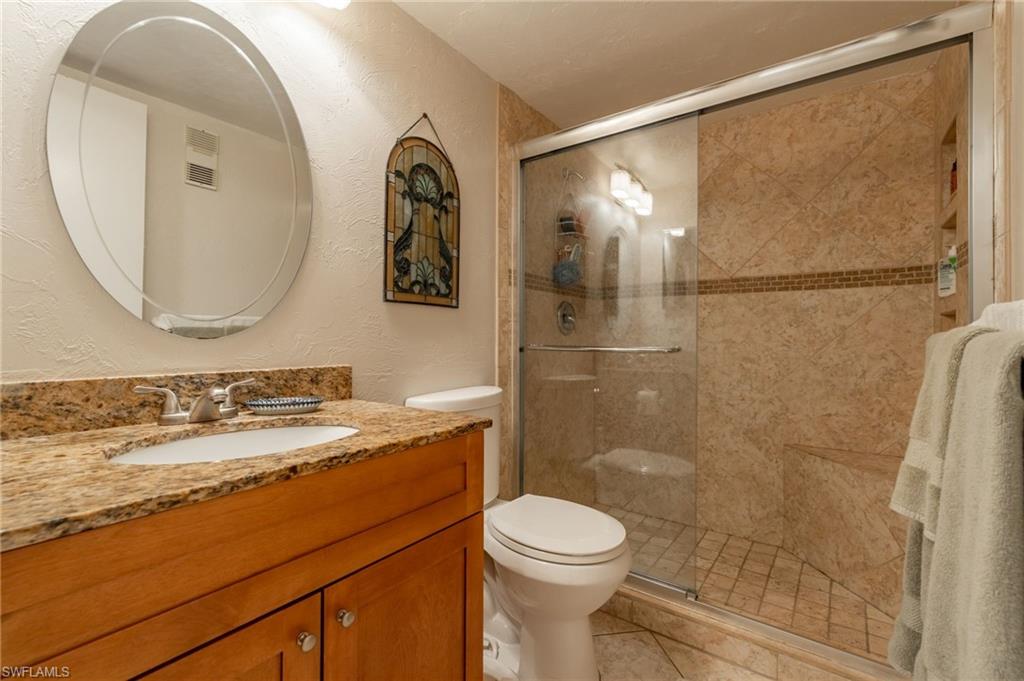 SCHOONER BAY - Residential