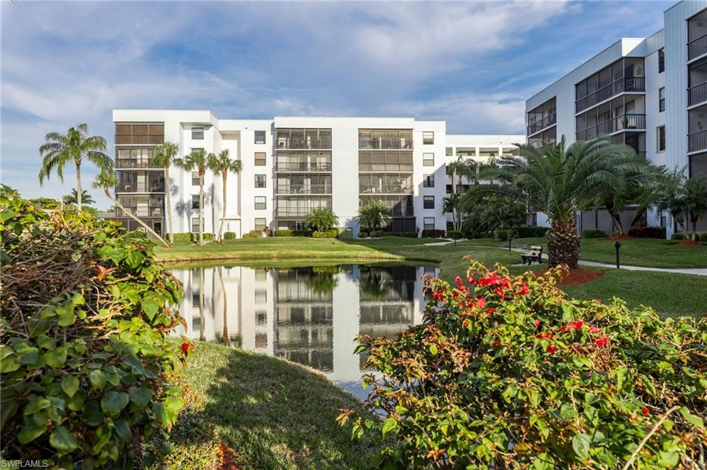 SCHOONER BAY - Residential