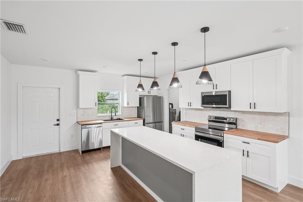 LEHIGH ACRES - Residential