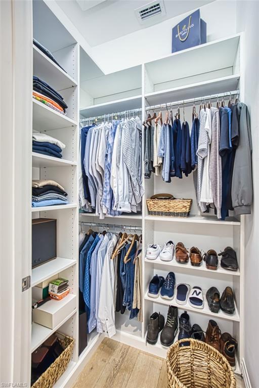 WILLOUGHBY PRESERVE - Residential