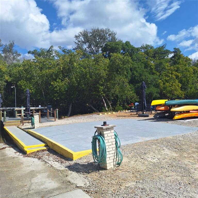 ENCHANTING SHORES - Residential