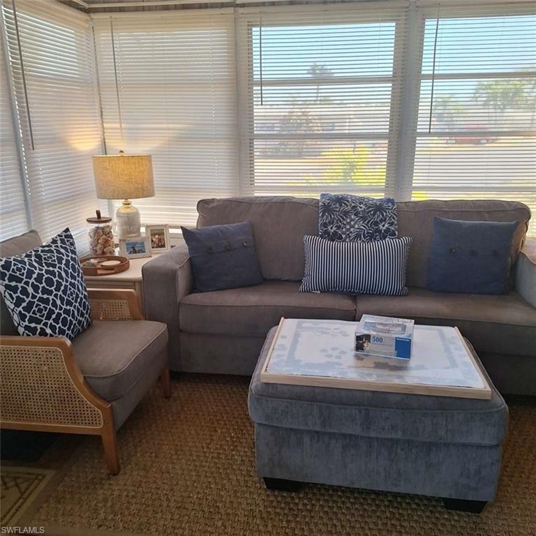 ENCHANTING SHORES - Residential